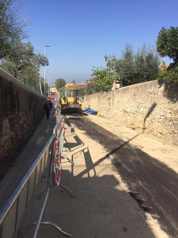 Via Roma riapre oggi al traffico con un giorno di anticipo, da lunedì senso unico alternato